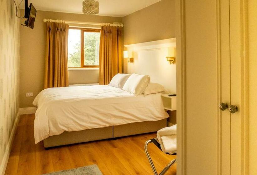 스탠다드 룸, Jacob S Well