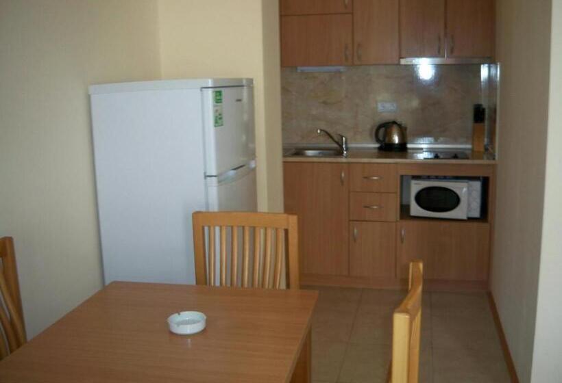 침실 1개 발코니 아파트, Apartment Tourist Complex Rose Village