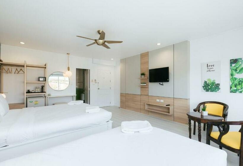 Perhestudio, Baan Sutra Guesthouse
