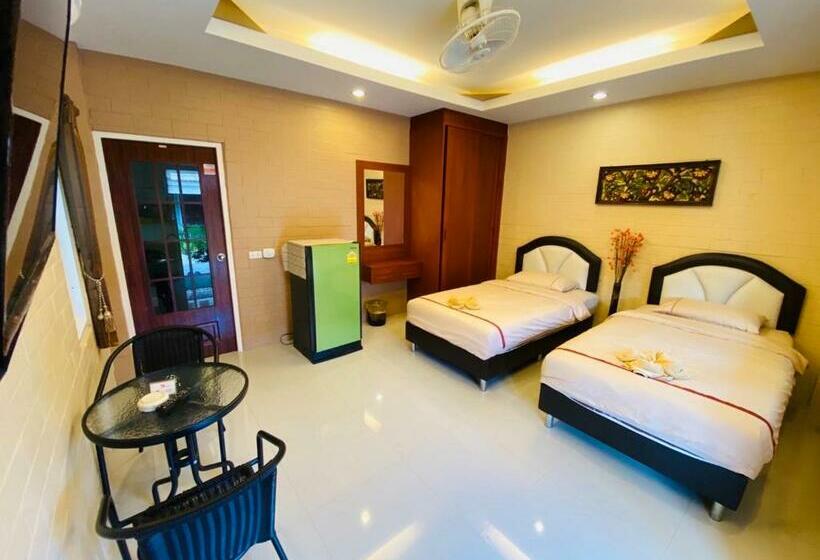 스탠다드 룸, Benwadee Resort Pattaya