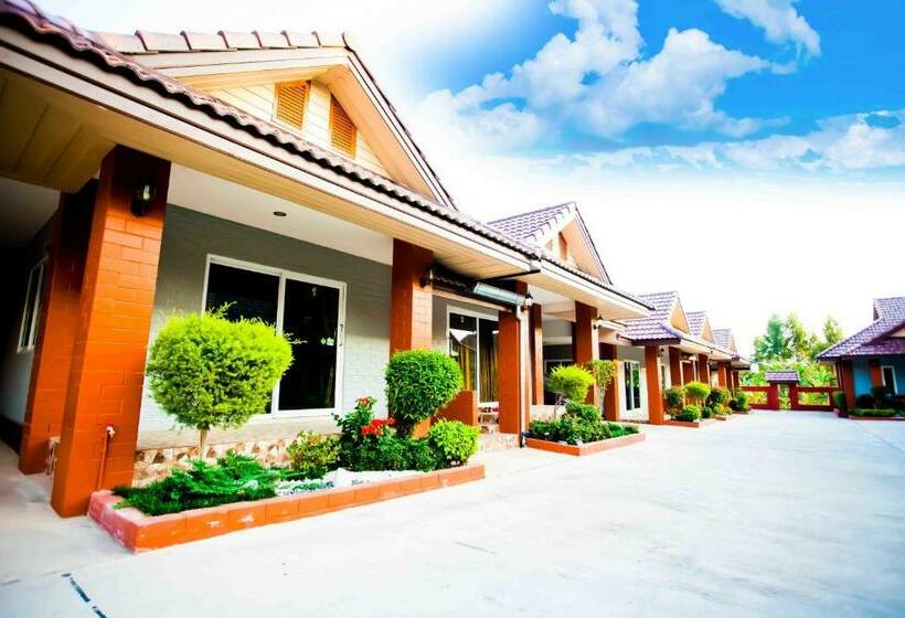 سوییت, Benwadee Resort Pattaya