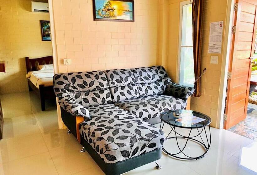 패밀리 룸, Benwadee Resort Pattaya