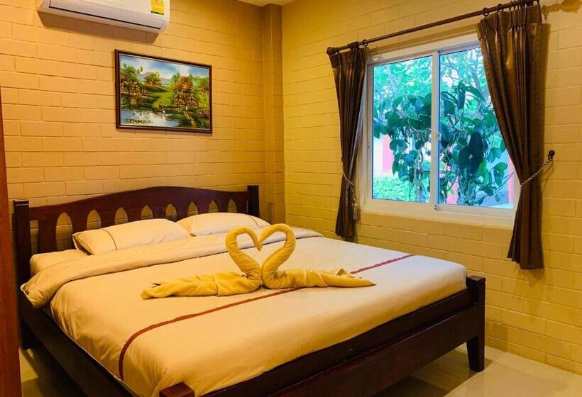 패밀리 룸, Benwadee Resort Pattaya