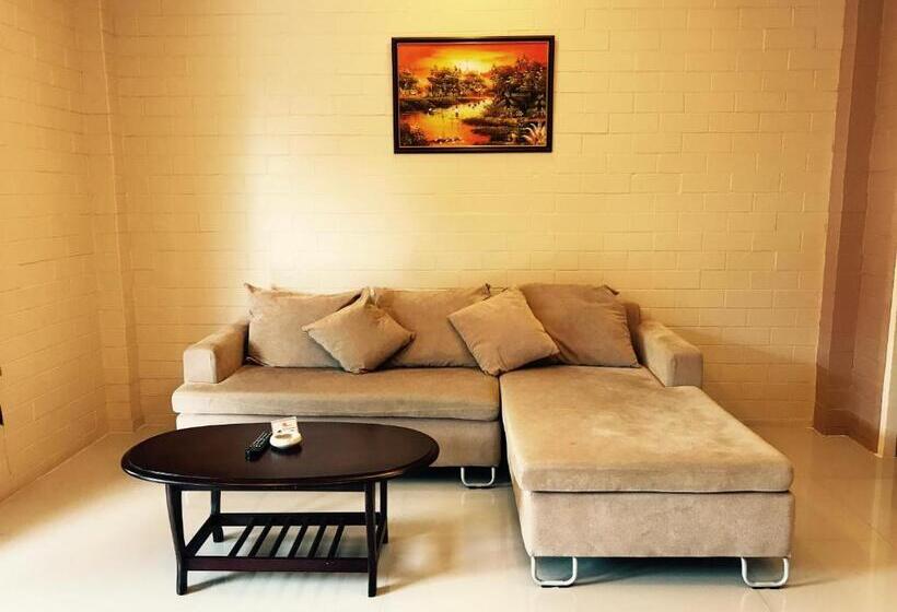 패밀리 아파트, Benwadee Resort Pattaya