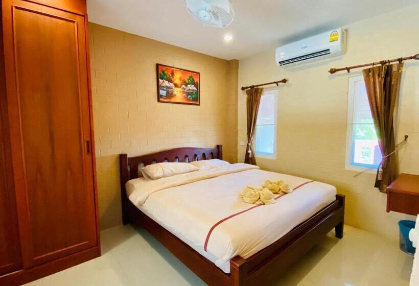 آپارتمان خانوادگی, Benwadee Resort Pattaya