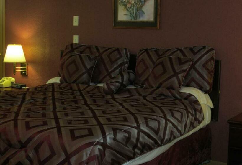 Стандартный Номер Кровать Кинг, First Western Inn   Fairmont City