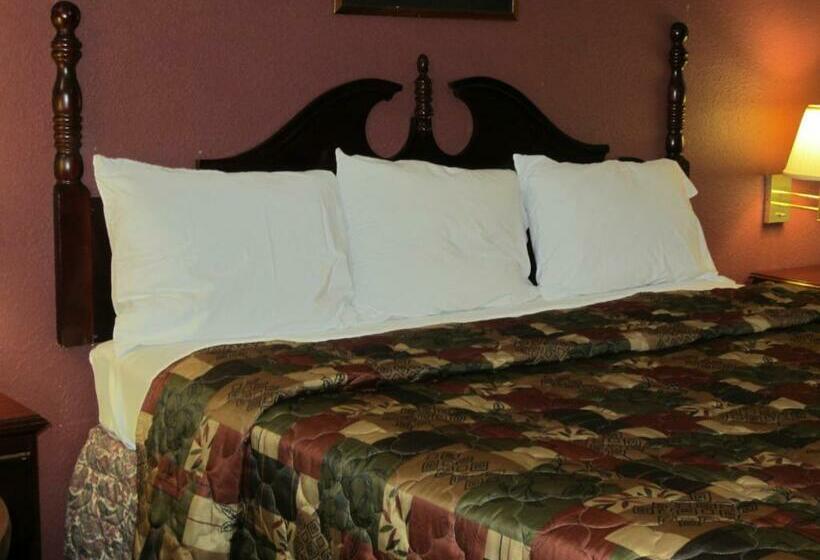 غرفة قياسية سرير كينج, First Western Inn   Fairmont City