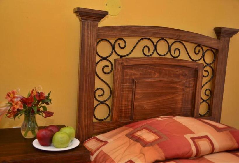 3-Bett-Standardzimmer, Hostal Mallqui