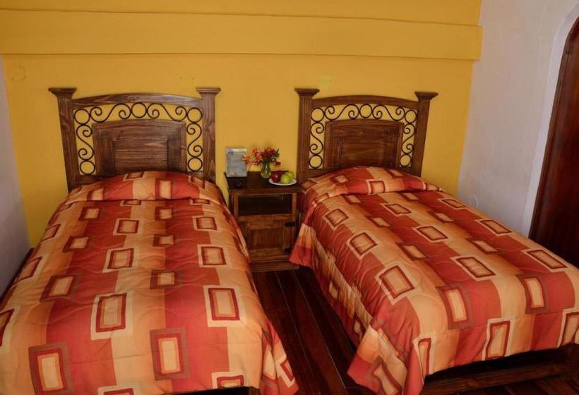 4인용 스탠다드 룸, Hostal Mallqui