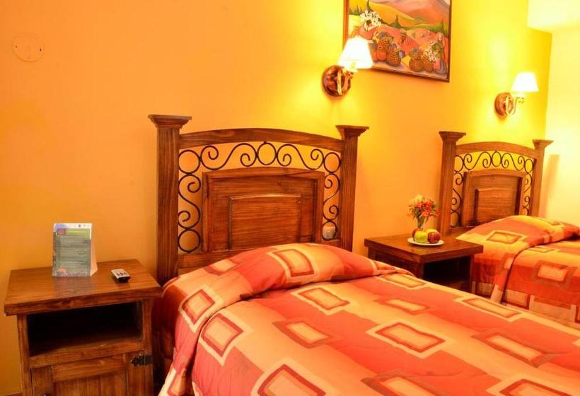 4 Bett Standardzimmer, Hostal Mallqui