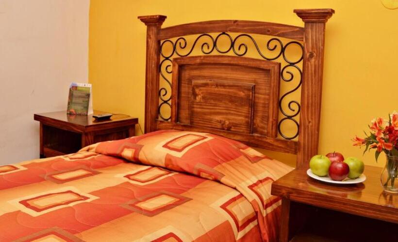 4 Bett Standardzimmer, Hostal Mallqui