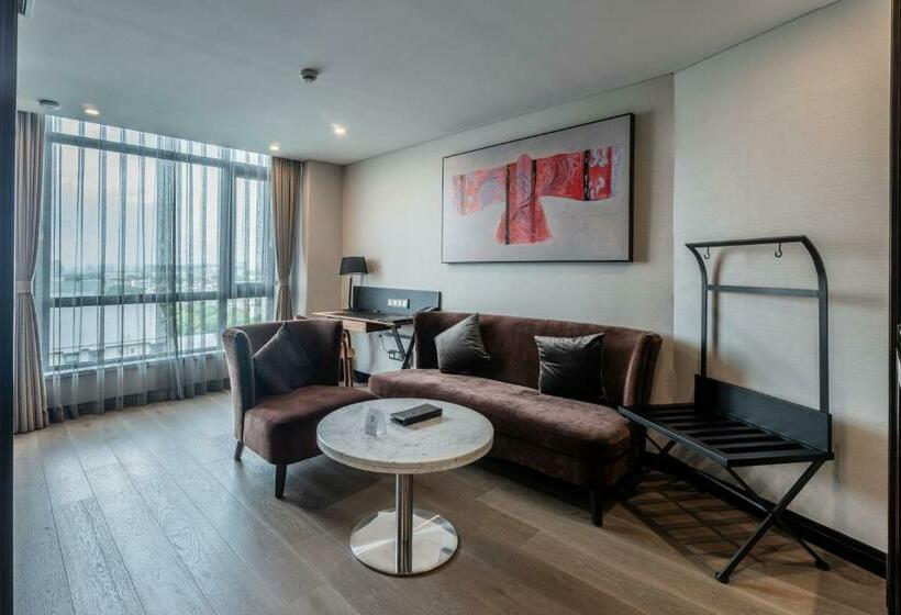 小型套房, Doubletree By Hilton Shanghai Hongqiao