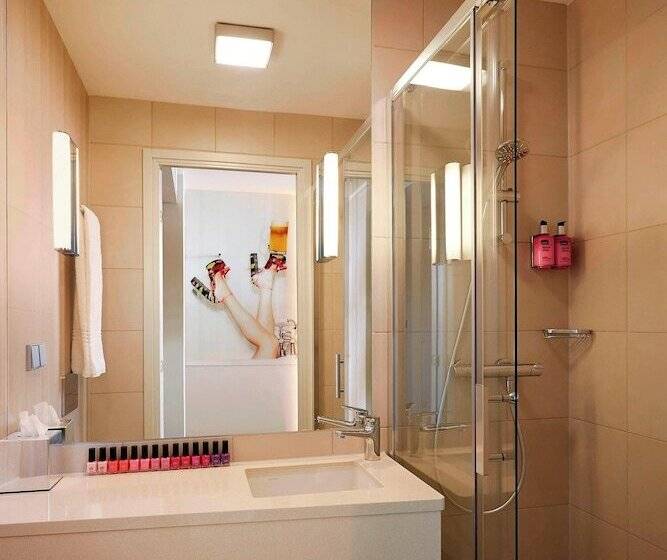 标准间, Moxy Frankfurt Airport