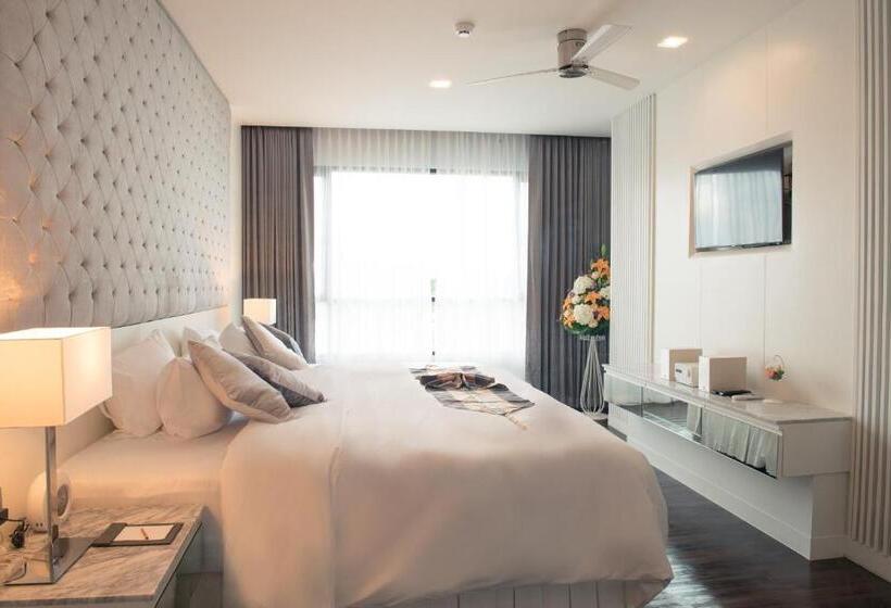 Люкс Вид на Сад, North Hill City Resort  Sha Extra Plus