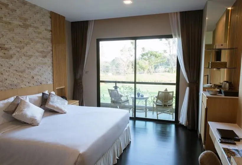 バルコニー付きデラックスルーム, North Hill City Resort  Sha Extra Plus