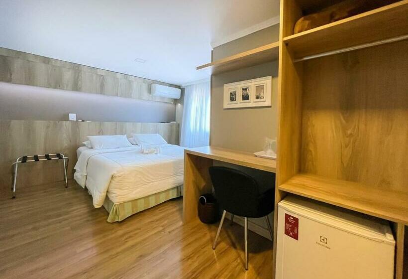 اتاق استاندارد, Pousada Viena