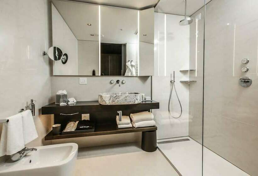 高级大房间, Viu Milan, A Member Of Design Hotels