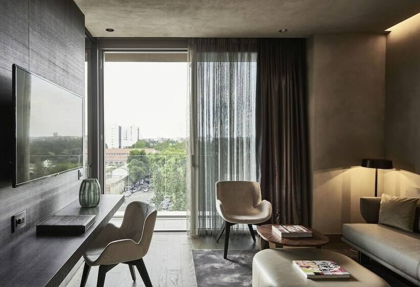 带阳台套房, Viu Milan, A Member Of Design Hotels