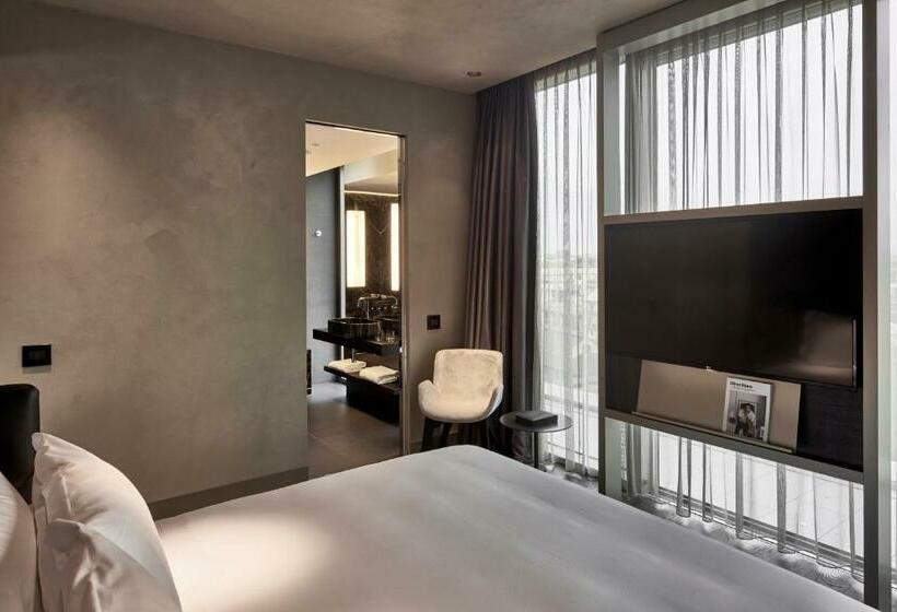 سوئیت پرزیدنت, Viu Milan, A Member Of Design Hotels