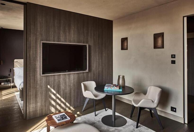 高级小型套房, Viu Milan, A Member Of Design Hotels
