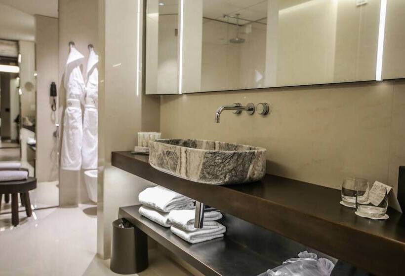 高级大房间, Viu Milan, A Member Of Design Hotels