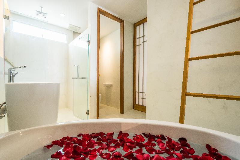 اتاق استاندارد با چشمانداز استخر, White Sand Samui Resort