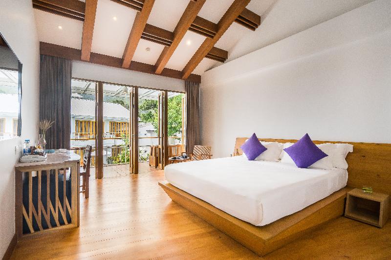 اتاق استاندارد با چشمانداز استخر, White Sand Samui Resort
