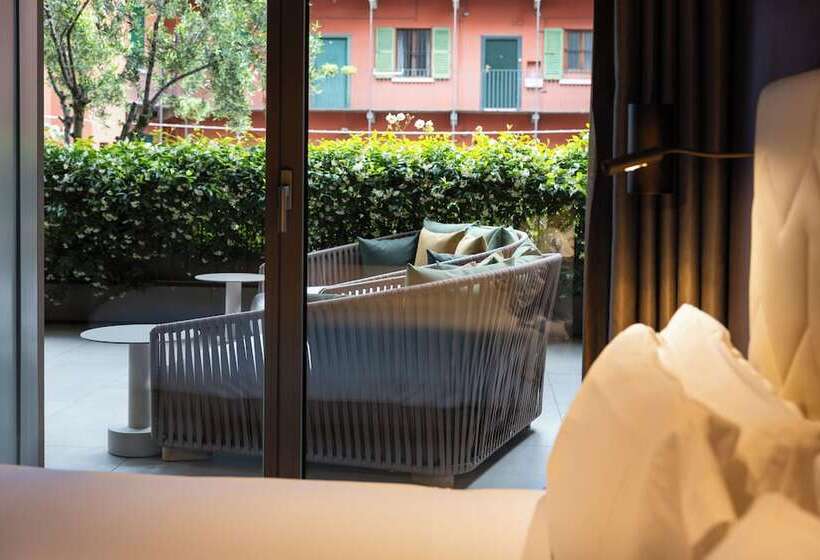 带露台的小型套房, Viu Milan, A Member Of Design Hotels