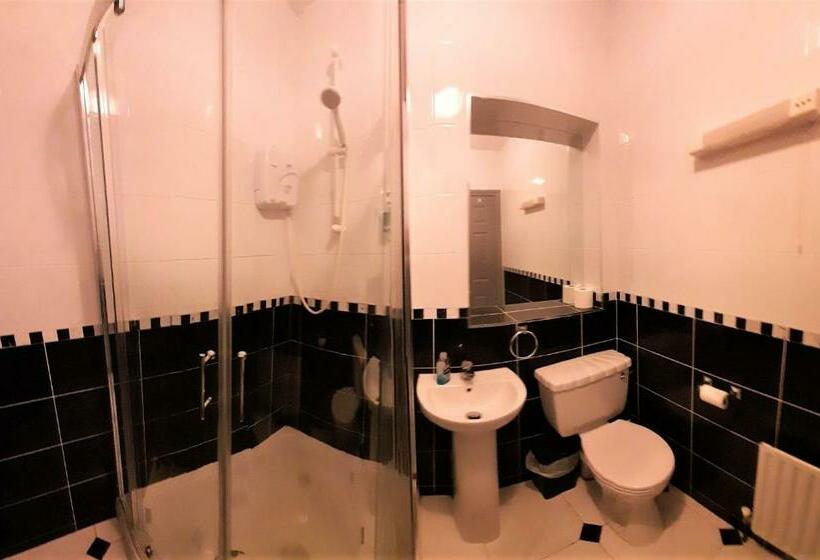 חדר קומפורט, Aaron Vale B&b