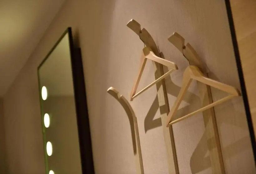 اتاق استاندارد یک نفره, Aerotel Singapore Transit Hotel In Terminal 1