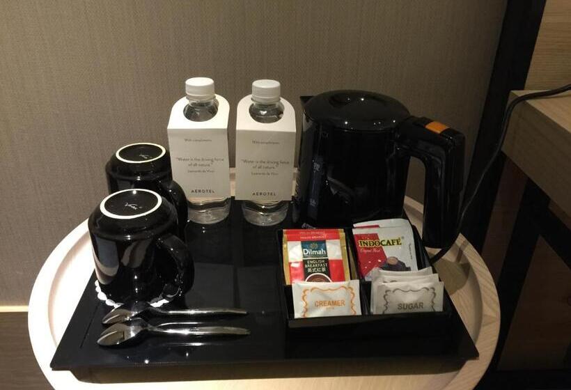 اتاق استاندارد یک نفره, Aerotel Singapore   Transit Hotel In Terminal 1