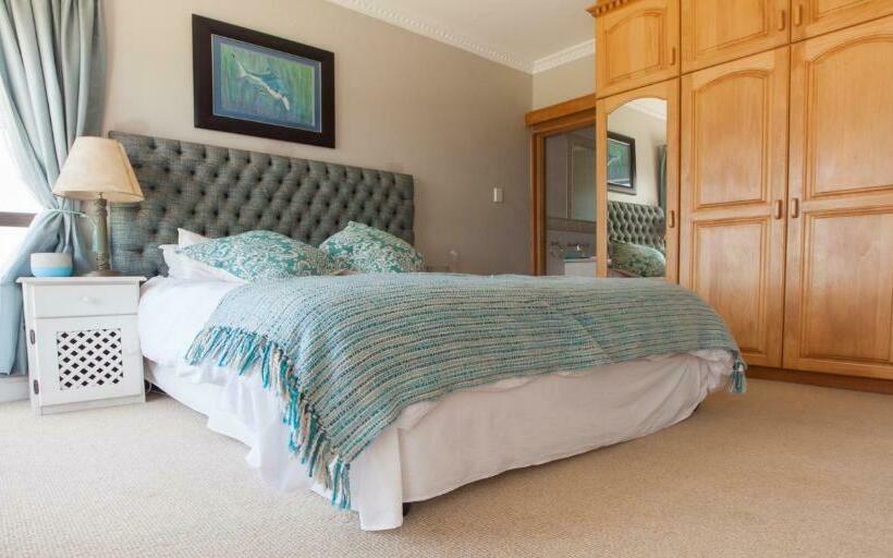 חדר סטנדרט נוף לים, Fly Me To The Moon Guesthouse