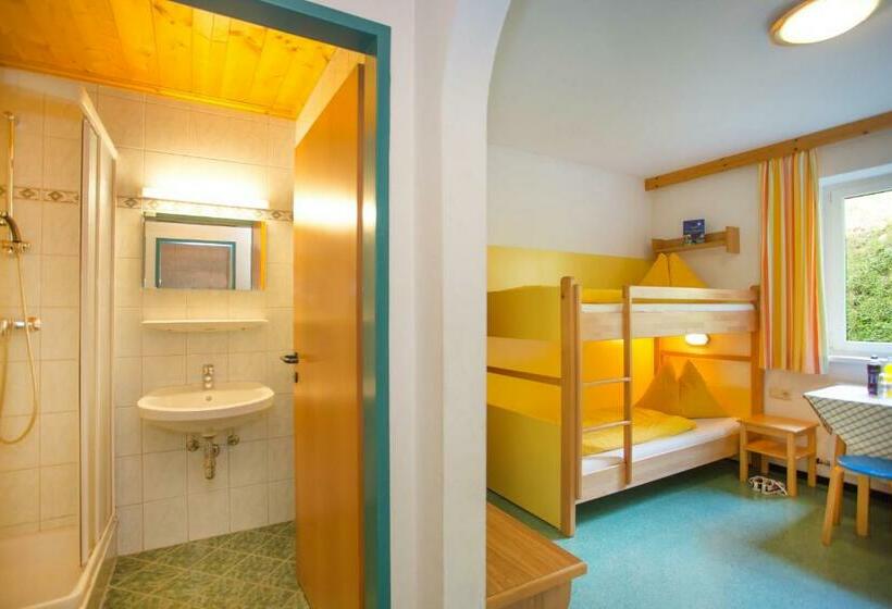 4인용 스탠다드 룸, Jugendpension Müllauerhof