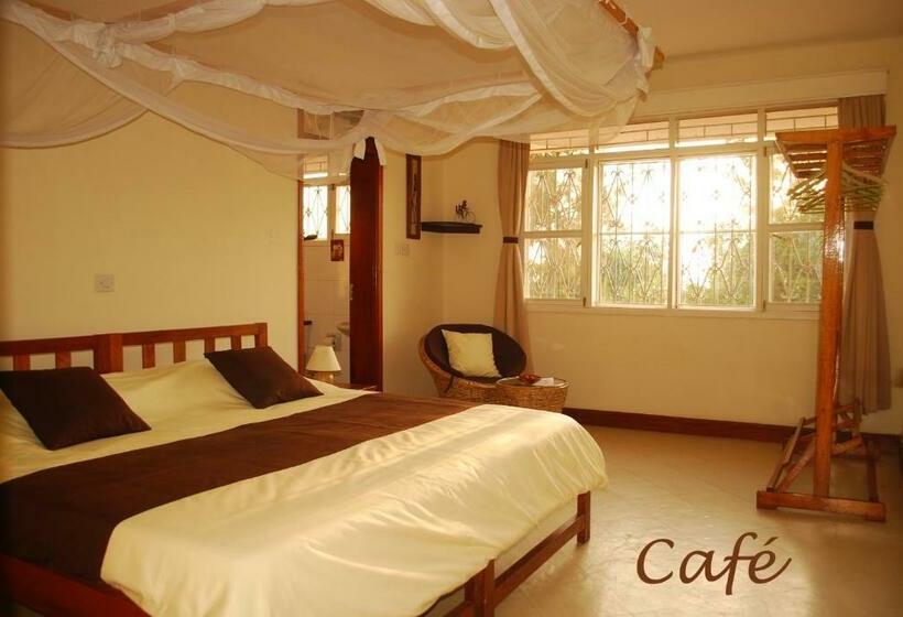 اتاق استاندارد یک نفره, Karibu Entebbe