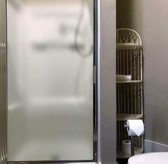 غرفة ديلوكس سرير كينج, Hardeman House Bed And Breakfast