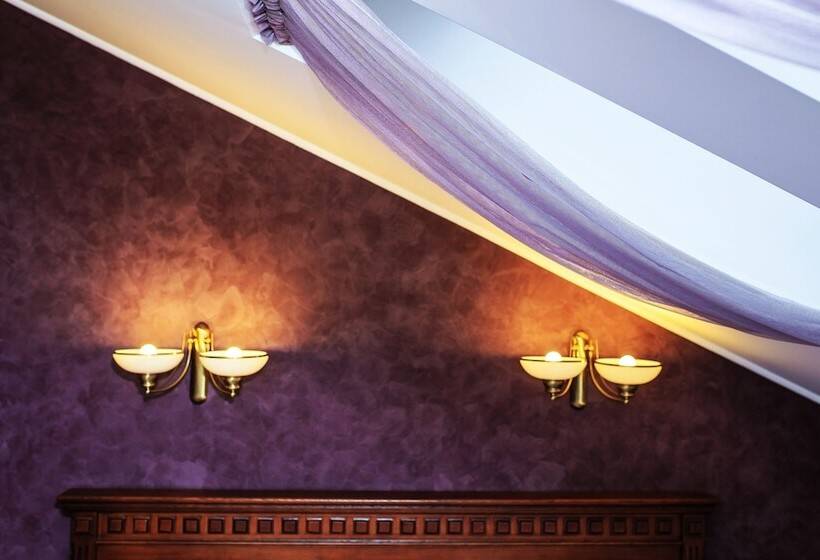 اتاق استاندارد, 39