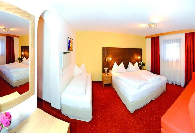 Номер Superior с Балконом, König   Joker Card Included In Summer