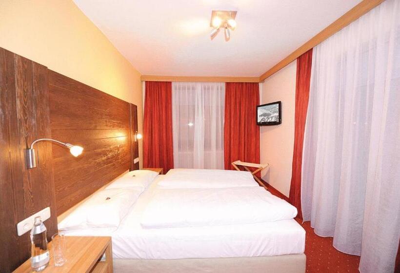 Номер Стандарт, König   Joker Card Included In Summer