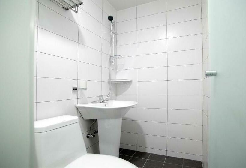 اتاق استاندارد یک نفره, K Pop Hotel Seoul Tower