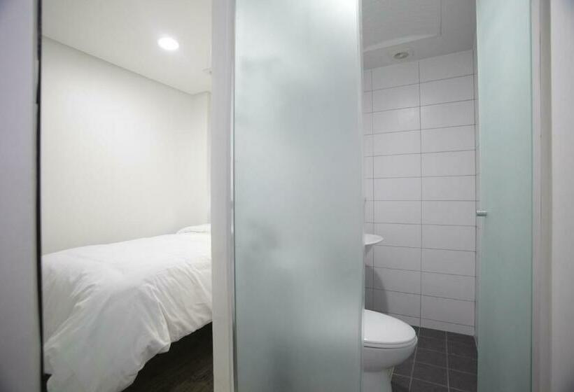 Номер Стандарт Индивидуальный, K Pop Hotel Seoul Tower