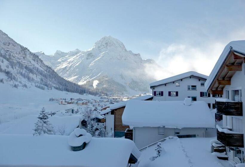 Habitació Estàndard, Pension Echo
