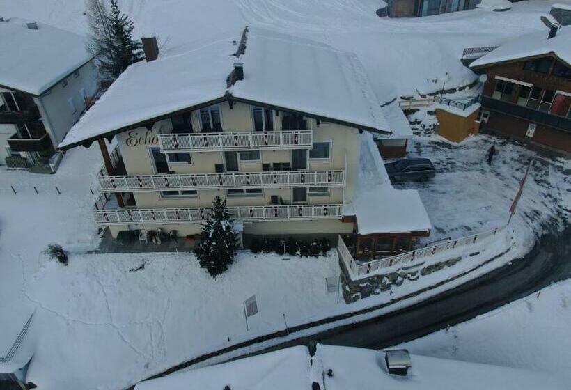 Habitació Estàndard, Pension Echo