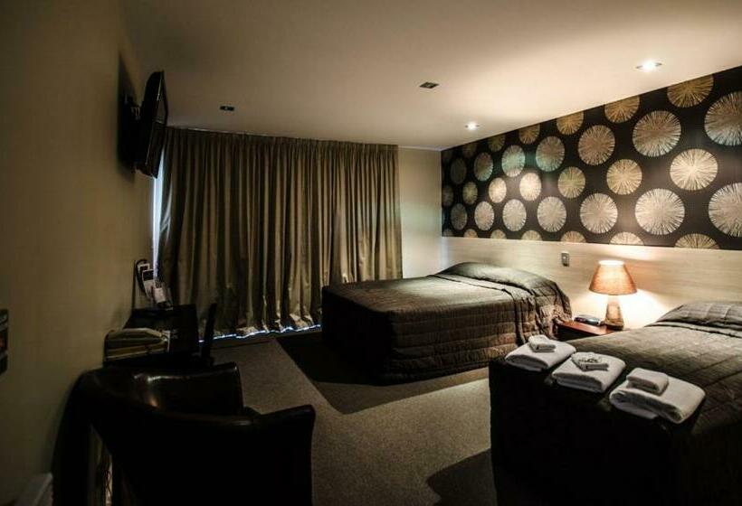 豪华工作室, Racecourse Hotel And Motor Lodge