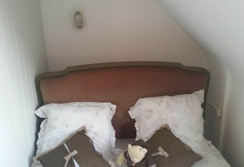 חדר בסיסי מיטה זוגית, Aux Délices D'elise