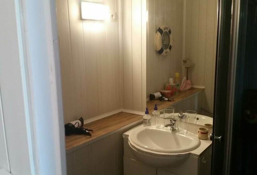 חדר בסיסי מיטה זוגית, Aux Délices D'elise