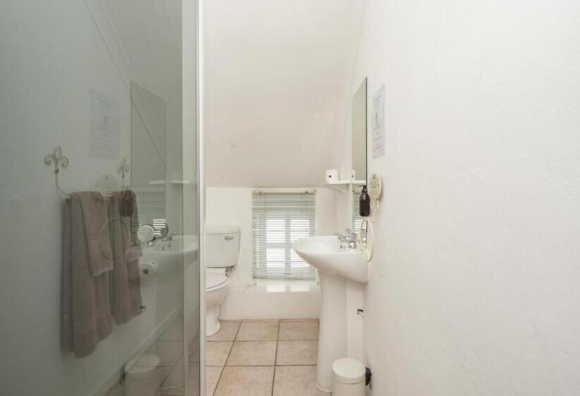 标准间, Millard Crescent Guest House