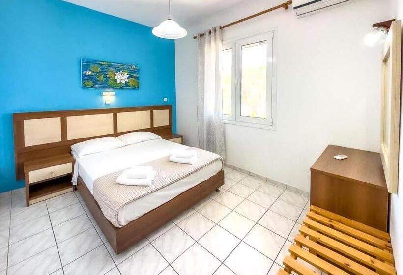 דירת חדר נוף לים, Troulis Seaside