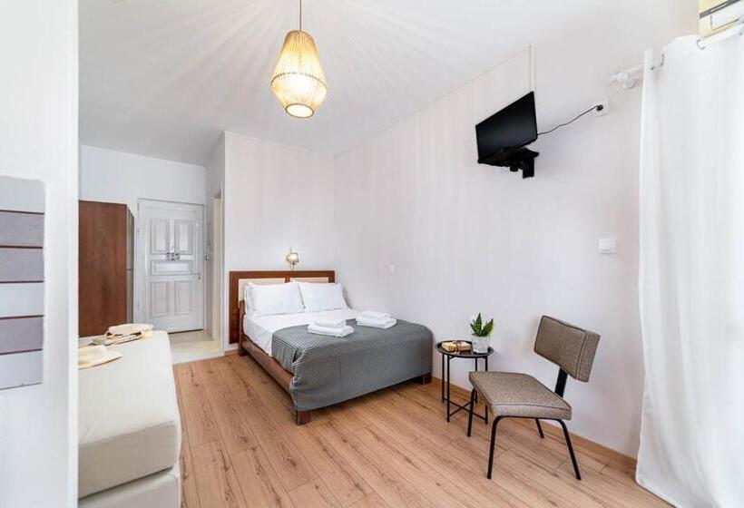 חדר סופריור, Troulis Seaside