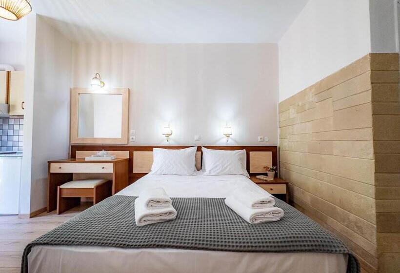 חדר סופריור, Troulis Seaside