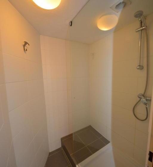 带共用浴室的标准房间, Haus Irmgard By Châtel Reizen